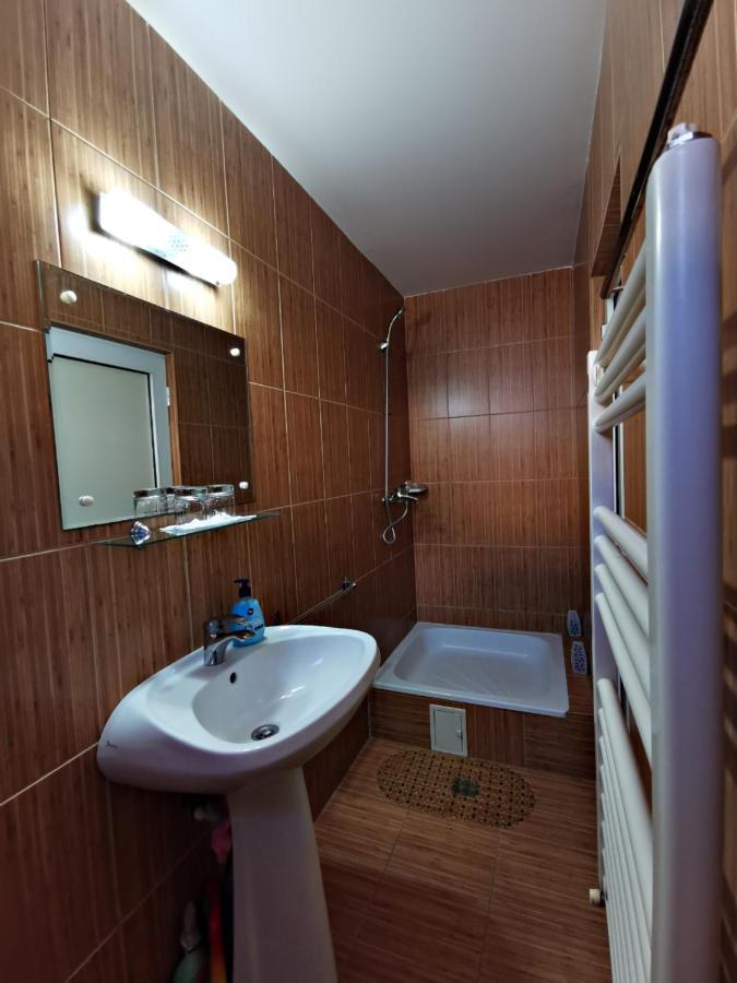 International Recola Motel Băneşti Eksteriør billede