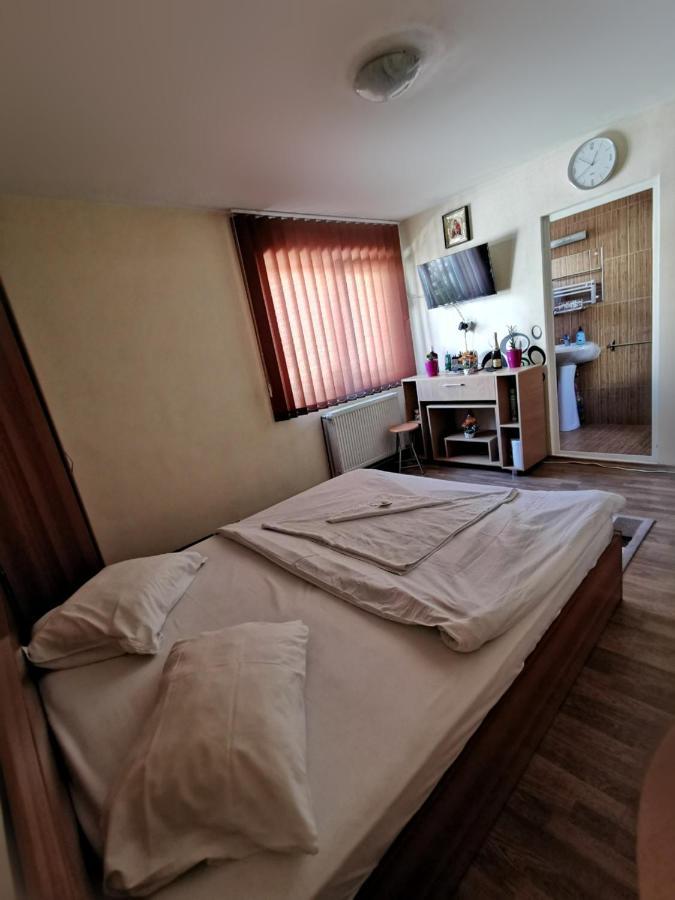 International Recola Motel Băneşti Eksteriør billede
